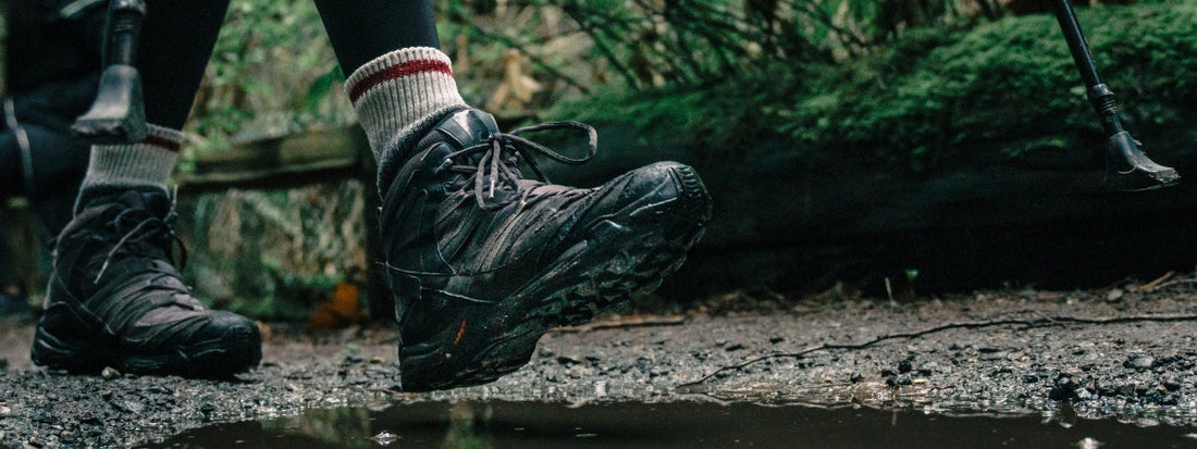 Drukpunten in wandelschoenen: oorzaken, herkenning en oplossingen voor elke voet